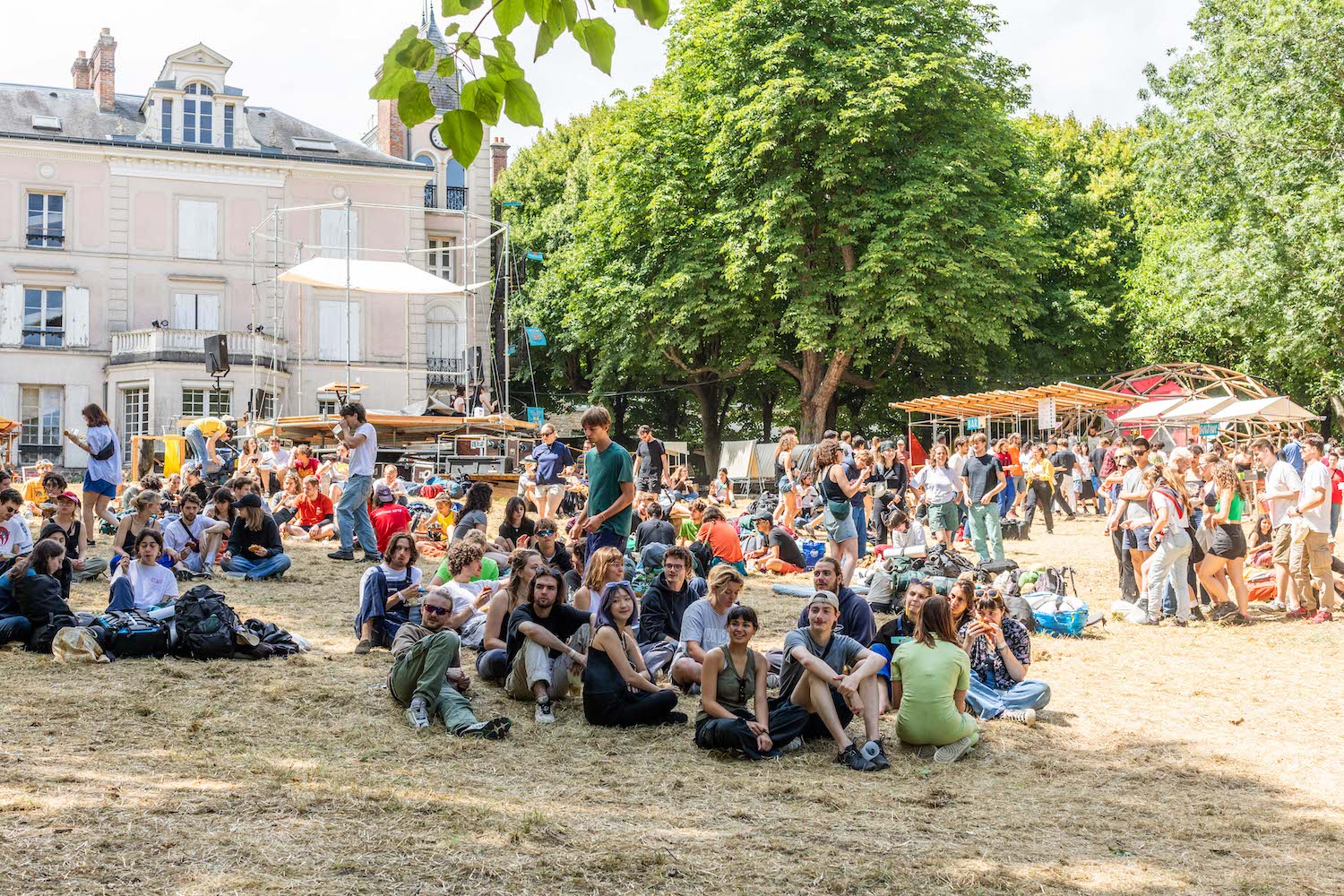 photo des festivaliers - quentin besson